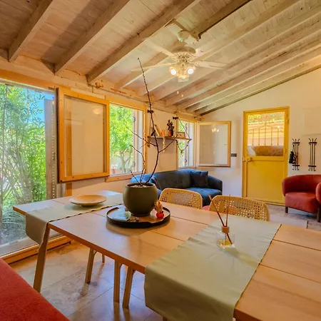 The Magic Of The Stone House, A Peaceful Escape Villa *